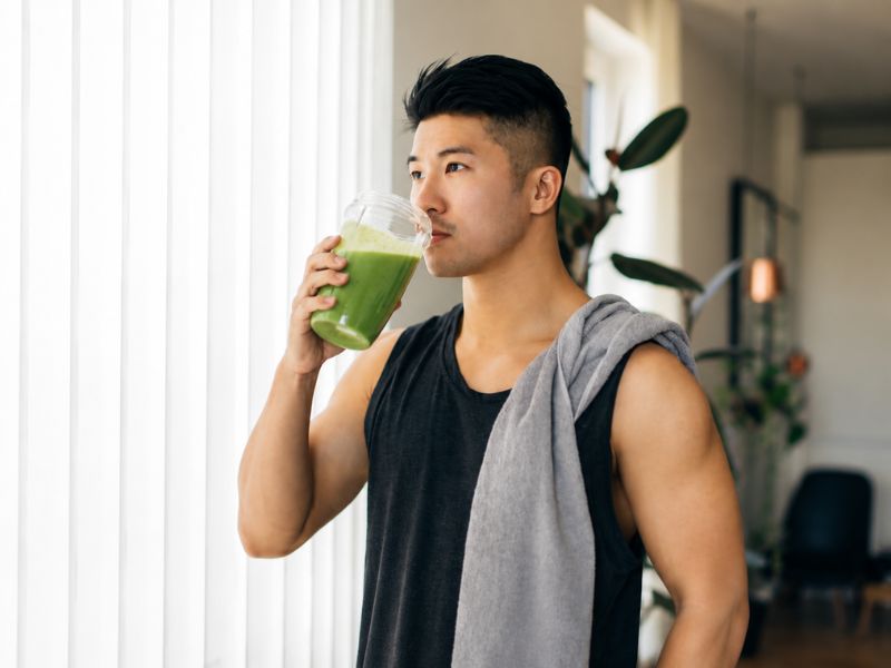 Healthy smoothie supporting weight loss goals